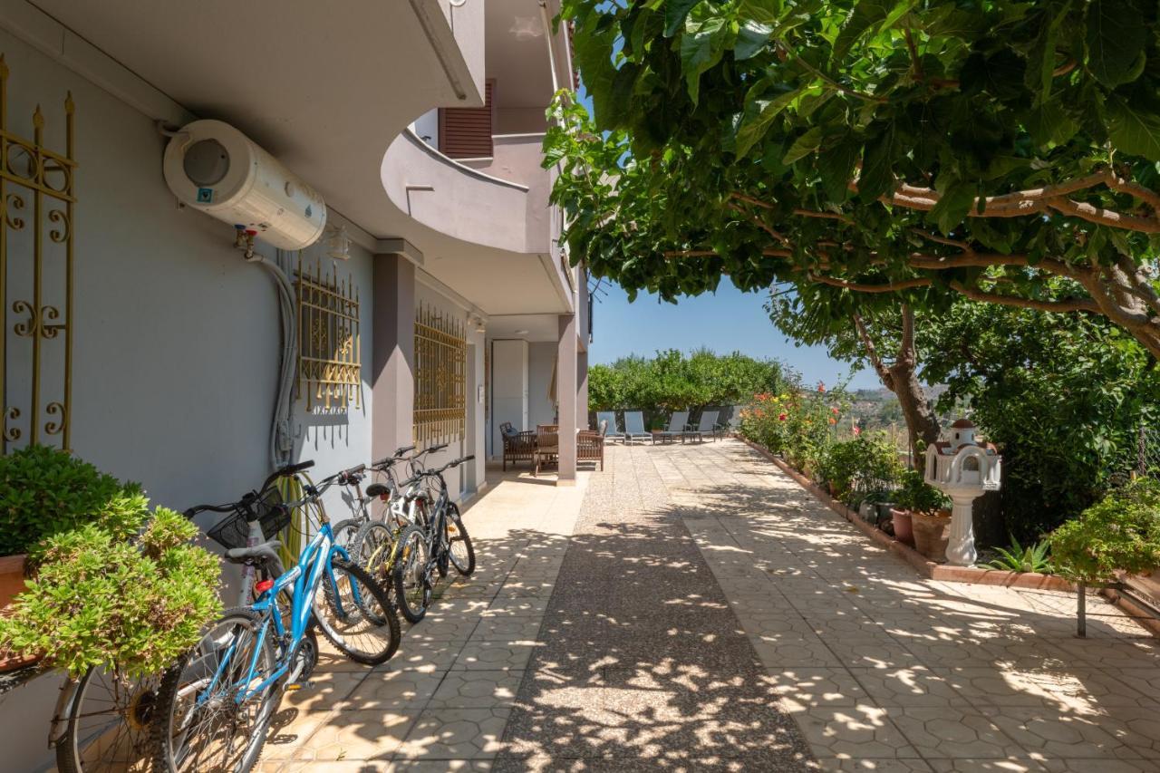 Aelia Home Buitenkant foto